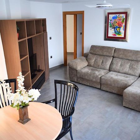 Alojamientos Yecla Centro By Casa De La Feria Del Mueble 예끌라 외부 사진