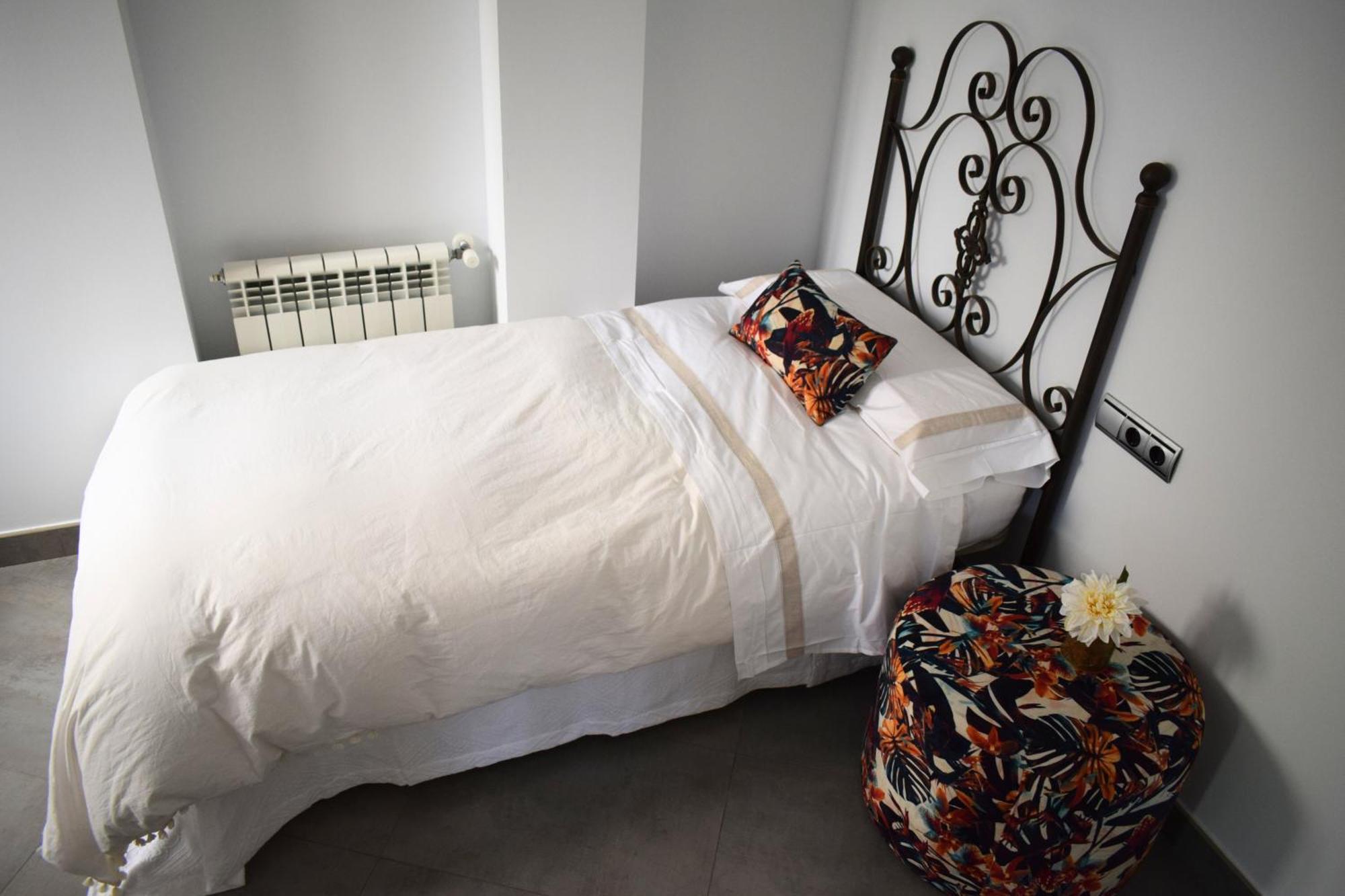 Alojamientos Yecla Centro By Casa De La Feria Del Mueble 예끌라 외부 사진
