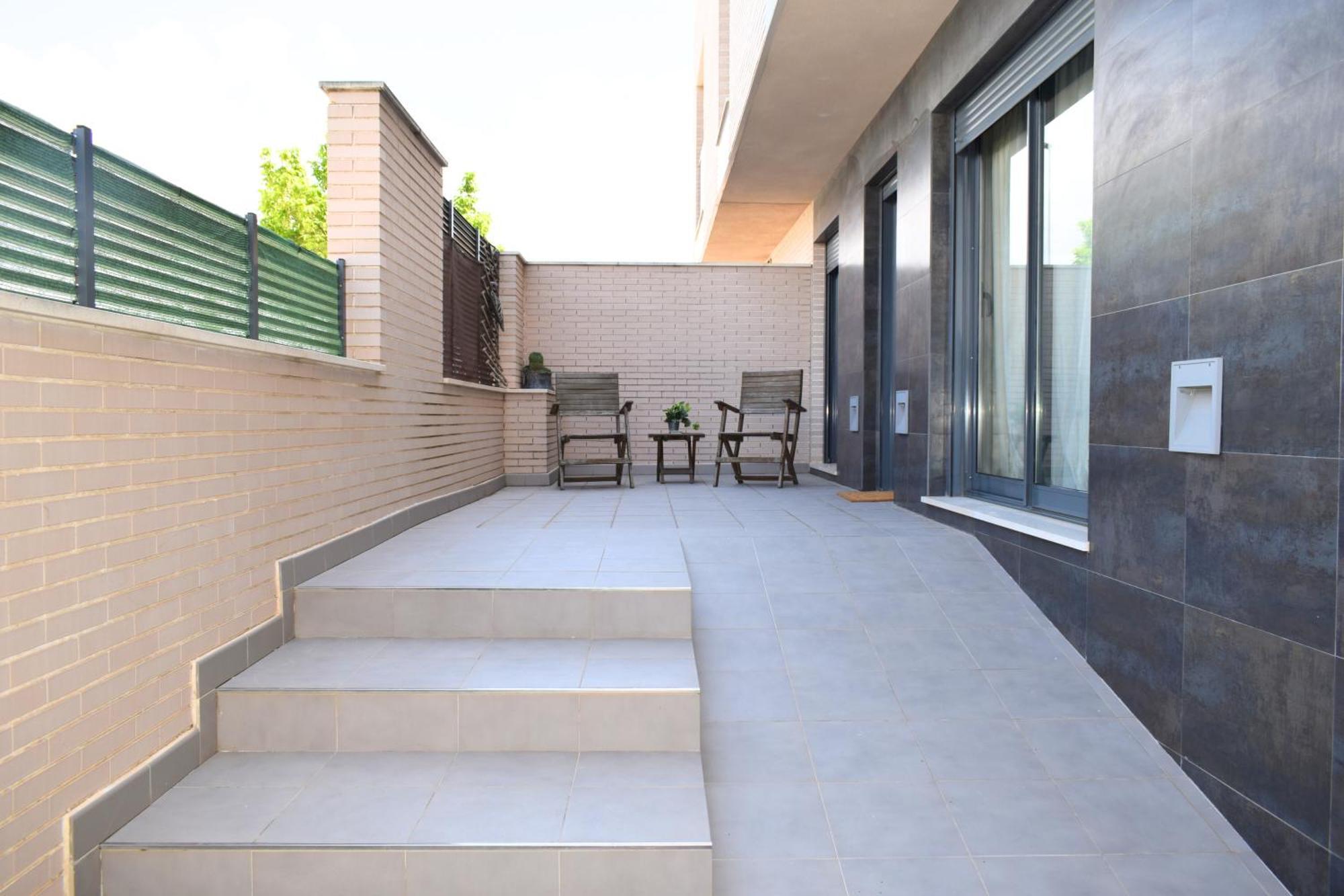 Alojamientos Yecla Centro By Casa De La Feria Del Mueble 예끌라 외부 사진